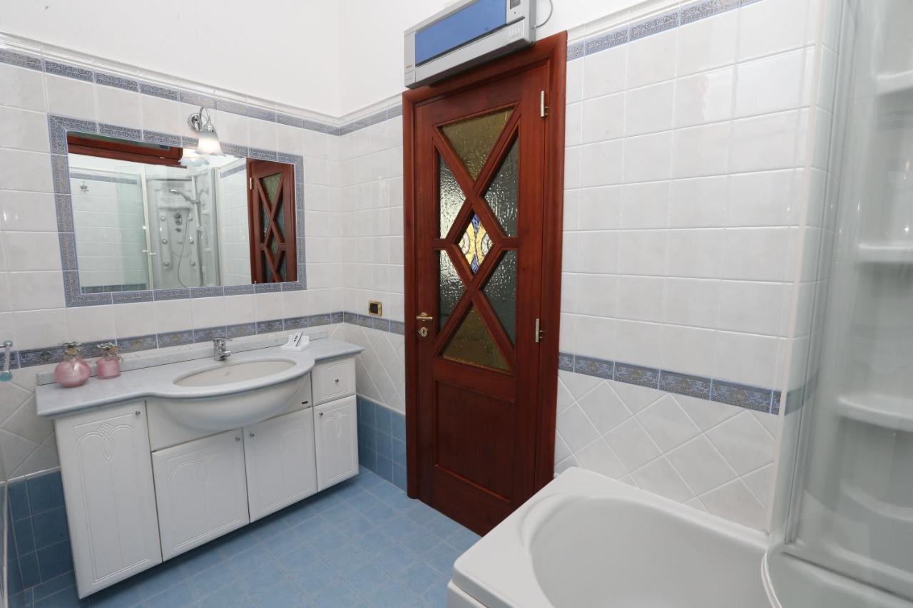 New! Casa Anna Sets In The Heart Of Amalfi Apartment Екстериор снимка