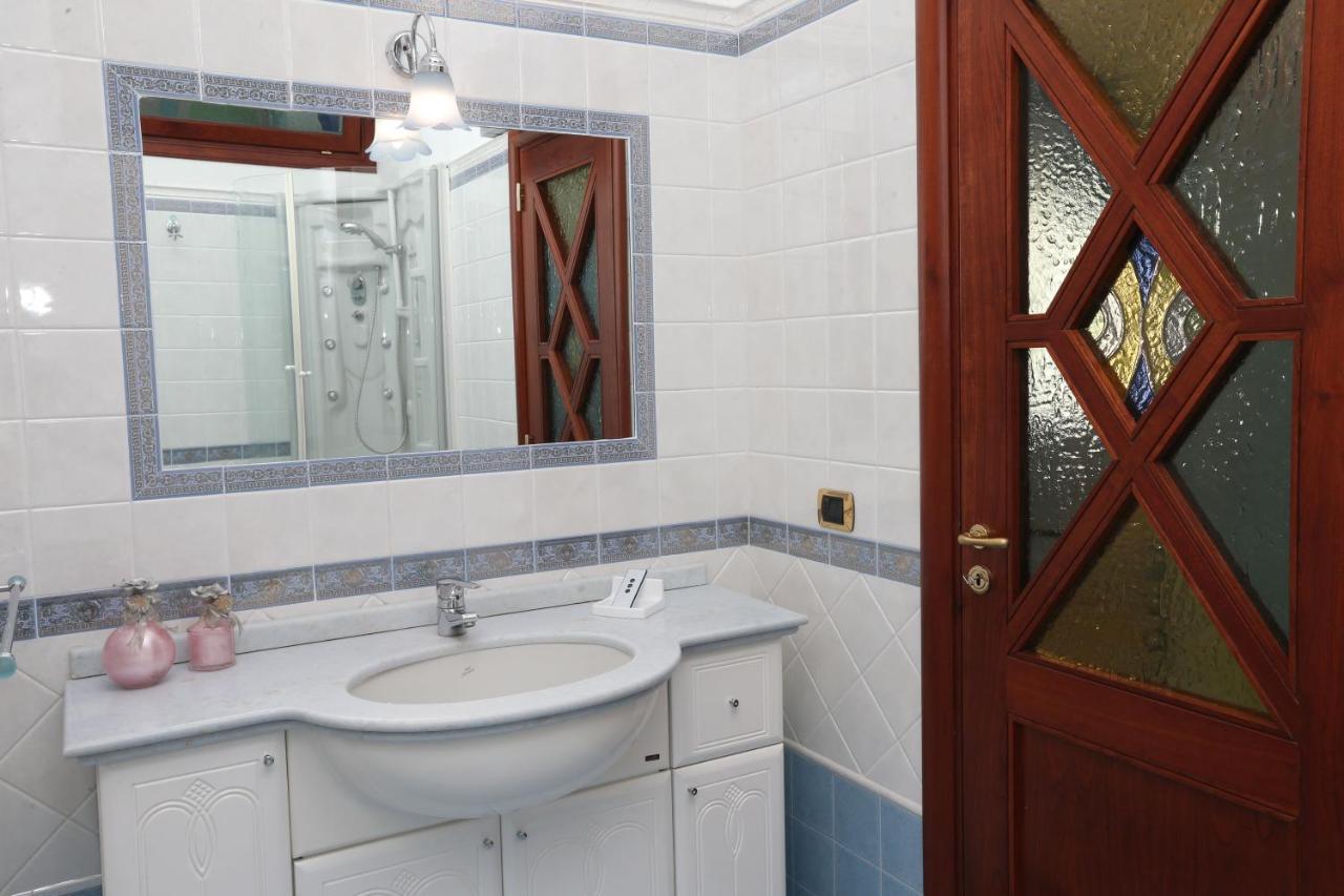 New! Casa Anna Sets In The Heart Of Amalfi Apartment Екстериор снимка